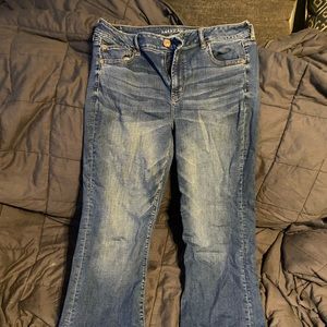 Womens Super Stretch Favorite Boyfriend Size 16 American Eagle Pants